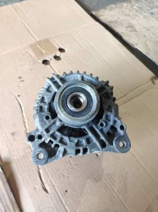 06F903023F Генератор Volkswagen Passat B6 Арт 96928957, вид 2