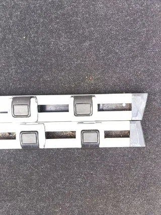 Петля крепления груза Audi Q7 4L 2006г. 4L0863555, 4L0863556 - Фото 5