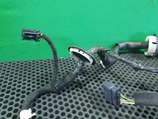9805742380, 42551305 Проводка двери передней правой Peugeot 208 Арт 96931785, вид 3