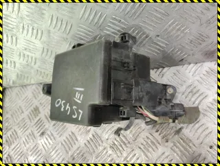 8266250070 Блок предохранителей Lexus LS 3 Арт 96934973, вид 6