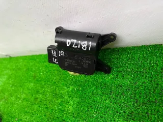 0132801357 Моторчик заслонки печки Seat Ibiza 4 Арт 170857, вид 2