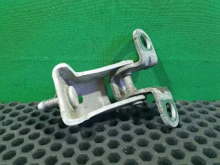 9801087880 Петля крышки багажника Peugeot 2008 Арт 96935288, вид 1