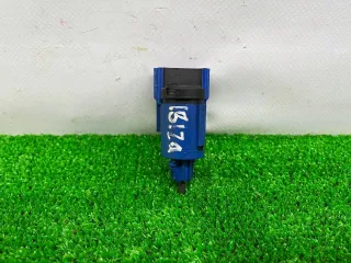 5J0927189F Датчик положения педали сцепления Seat Ibiza 4 Арт 170878, вид 1