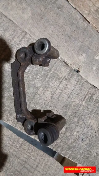  Скоба суппорта заднего Ford Focus 1 Арт 96936084, вид 3