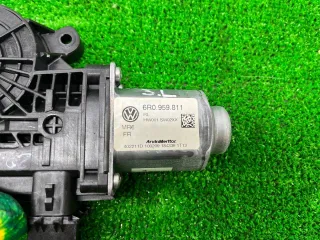 6R0959811 Моторчик стеклоподъемника задний левый Seat Ibiza 4 Арт 170906, вид 7