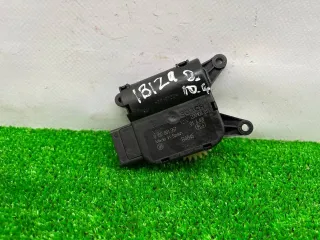 0132801357 Моторчик заслонки печки Seat Ibiza 4 Арт 170909, вид 1