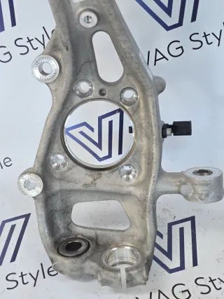 8W0407559 Кулак поворотный передний левый Audi A5 (S5,RS5) 2 Арт 14010, вид 3