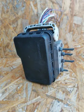  133800018, 4451044110, 8954144130 Блок АБС (ABS) Toyota Avensis VERSO Арт 96936215, вид 3