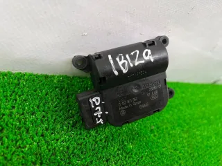 0132801357 Моторчик заслонки печки Seat Ibiza 4 Арт 170927, вид 2
