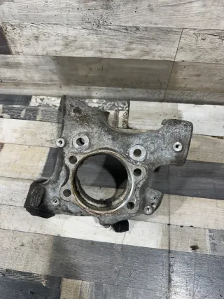 4F0505434H,4E0927804D Кулак задний левый Audi A6 C6 (S6,RS6) Арт 96939701, вид 1