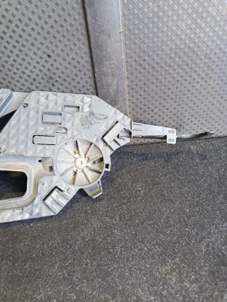 1Z0941339 Крепление фары левой Skoda Octavia A5 Арт 96939800, вид 3
