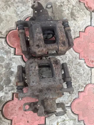 1818003,2030268 Суппорт тормозной задний левый Ford Transit 4 Арт 96940450, вид 3