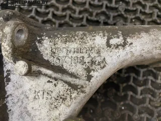 357199354 Кронштейн двигателя Volkswagen Passat B3 1.9л Арт 17-65-361, вид 3