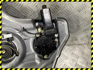 824703A000 Стеклоподъемник электрический передний левый Hyundai Trajet Арт 96941366, вид 4