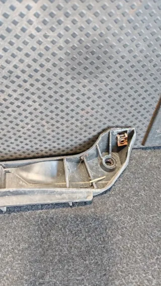 1Z5807864 Кронштейн крепления бампера заднего Skoda Octavia A5 Арт 96942647, вид 2