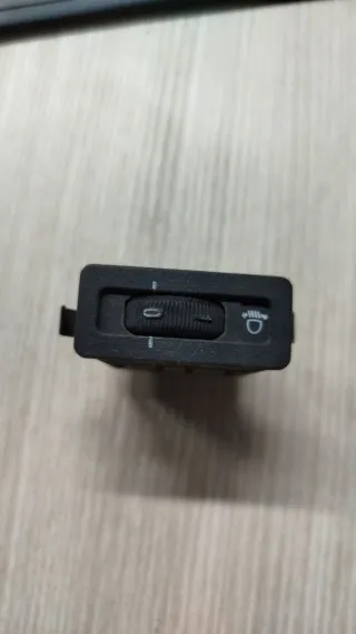 61318360883 Кнопка корректора фар BMW 3 E36 Арт 96943766, вид 2