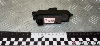 GS1D66300 Кнопка стеклоподъемника заднего правого Mazda 6 2 Арт 75150100, вид 3
