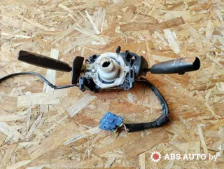 175026 Переключатель подрулевой (стрекоза) Mazda 626 GE Арт 63633813, вид 1