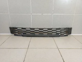 60U853677A9B9 Решетка в бампер центральная Skoda Rapid Арт 102907, вид 1
