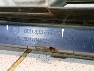 60U853677A9B9 Решетка в бампер центральная Skoda Rapid Арт 102907, вид 10