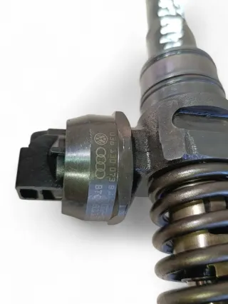 038130073BJ Форсунка Audi A4 B7 Арт 105664881, вид 6