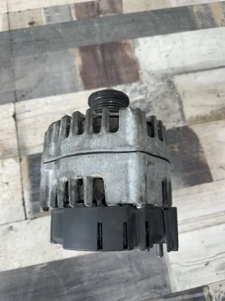 03L903016A,03L903017B Генератор Audi A4 B8 Арт 96958353, вид 4