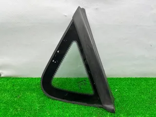 E143R001564 Стекло кузовное боковое правое Seat Ibiza 4 Арт 171103, вид 1