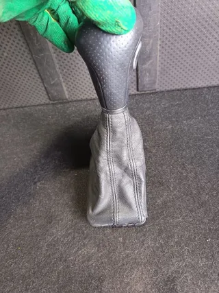 4L2713139L Чехол кулисы Audi Q7 4L Арт 96959818, вид 1
