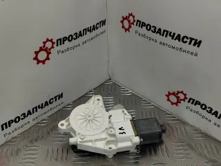A1669060501 Моторчик стеклоподъемника задний левый Mercedes ML/GLE W166 Арт 7-599-75, вид 1