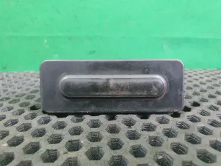 95835 T 02 Кнопка открытия багажника Peugeot 308 2 Арт 96959953, вид 1