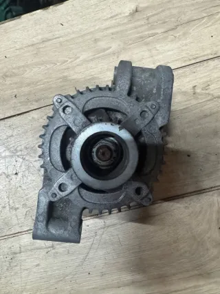 3M5T10300LC,30667069,1042103532 Генератор Ford Focus 2 Арт 034629, вид 4
