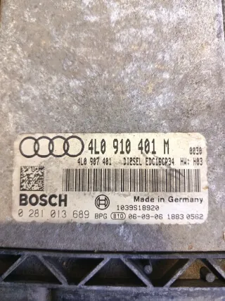 4L0910401M Блок управления двигателем Audi Q7 4L Арт 96965153, вид 2
