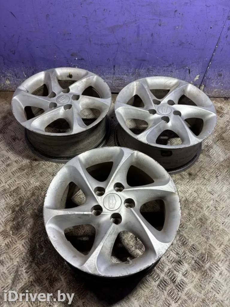  Диск литой R15 5x114.3 DIA54.1 ET45 к Geely Emgrand EC 7 Арт 96989573