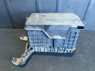 1K0915333 Кожух аккумулятора Skoda Octavia A5 Арт 96989693, вид 1