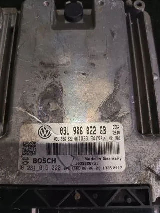 03L906022GB Блок управления двигателем Skoda Octavia A5 Арт 96989843, вид 2