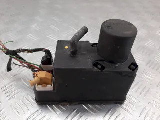 4A0862257J Компрессор центрального замка Audi A4 B5 Арт 1098299, вид 1