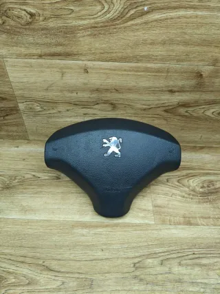 96845302ZE Подушка безопасности водителя Peugeot 3008 1 Арт 96991, вид 1