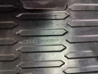 4M0807682AM, 4M0807152G Заглушка (решетка) в бампер передний Audi Q7 4M restailing Арт 96992357, вид 4