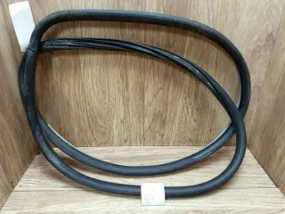 3B0867366L Уплотнитель двери передней правой Volkswagen Passat B5 Арт G16333, вид 1