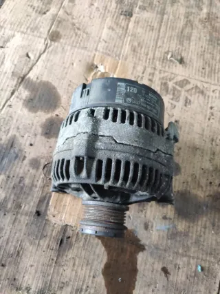 058903016 Генератор Volkswagen Passat B5 Арт 96992827, вид 2