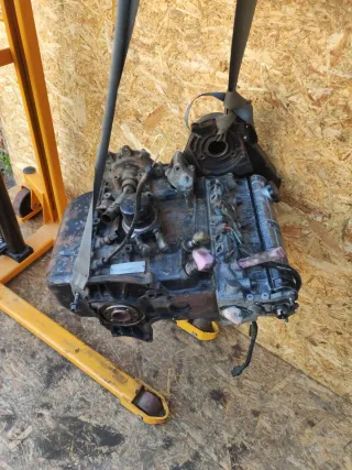 F8Q,F8Q3784 Двигатель Renault Scenic 1 Арт 99020, вид 3