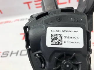1005307-00-A,9F836-AA Педаль газа Tesla model X Арт 9920624, вид 5
