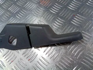 156025031 Накладка боковая на сиденье Citroen C4 Grand Picasso 2 Арт 96995529, вид 2