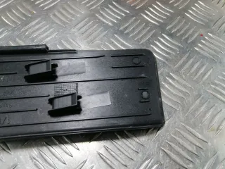 1K1864777B Опорная площадка для ноги Skoda Octavia A5 Арт 96995547, вид 9