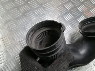1K0129618AE Патрубок воздушного фильтра Skoda Octavia A5 Арт 96995558, вид 4