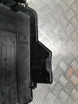 1K0915443A Крышка аккумулятора Skoda Octavia A5 Арт 96995560, вид 7