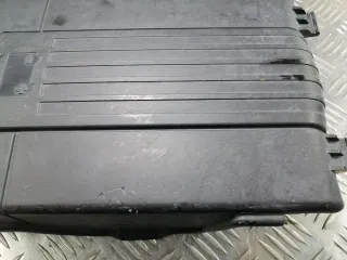 1K0915443A Крышка аккумулятора Skoda Octavia A5 Арт 96995560, вид 4