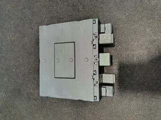 3C8937049E Блок бортовой сети Skoda Octavia A5 Арт 96995722, вид 6