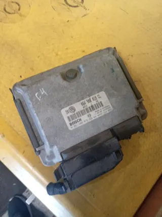 06A906018CL Блок управления двигателем Volkswagen Golf 4 Арт 96996144, вид 1