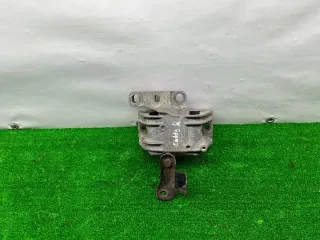 1K0199252 Подушка двигателя Volkswagen Caddy 3 Арт 171138, вид 1
